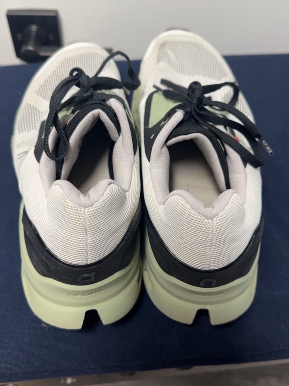 OnCloud | Women's Helion Athletic Running Shoes Sneakers | Women's 10.5 - Picture 5 of 5